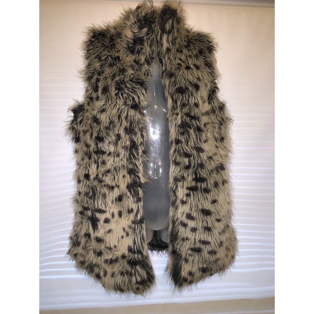 Al­ice + Olivia Animal Print Faux Fur Vest Size Small